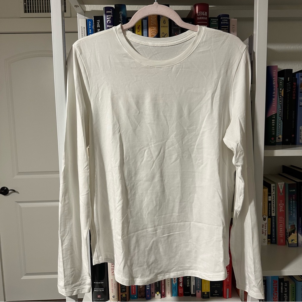 Lululemon Long Sleeve T-shirt
